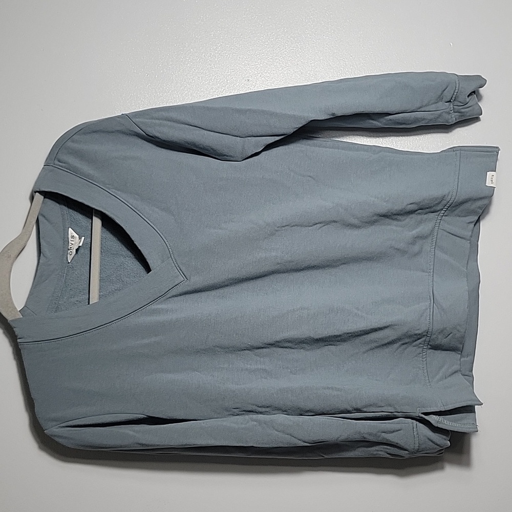 Orvis women’s XS pullover sweatshirt. Fits S